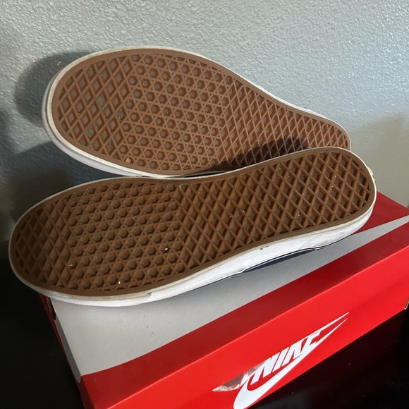 Men’s Navy Vans- Size 14 - Picture 2 of 4